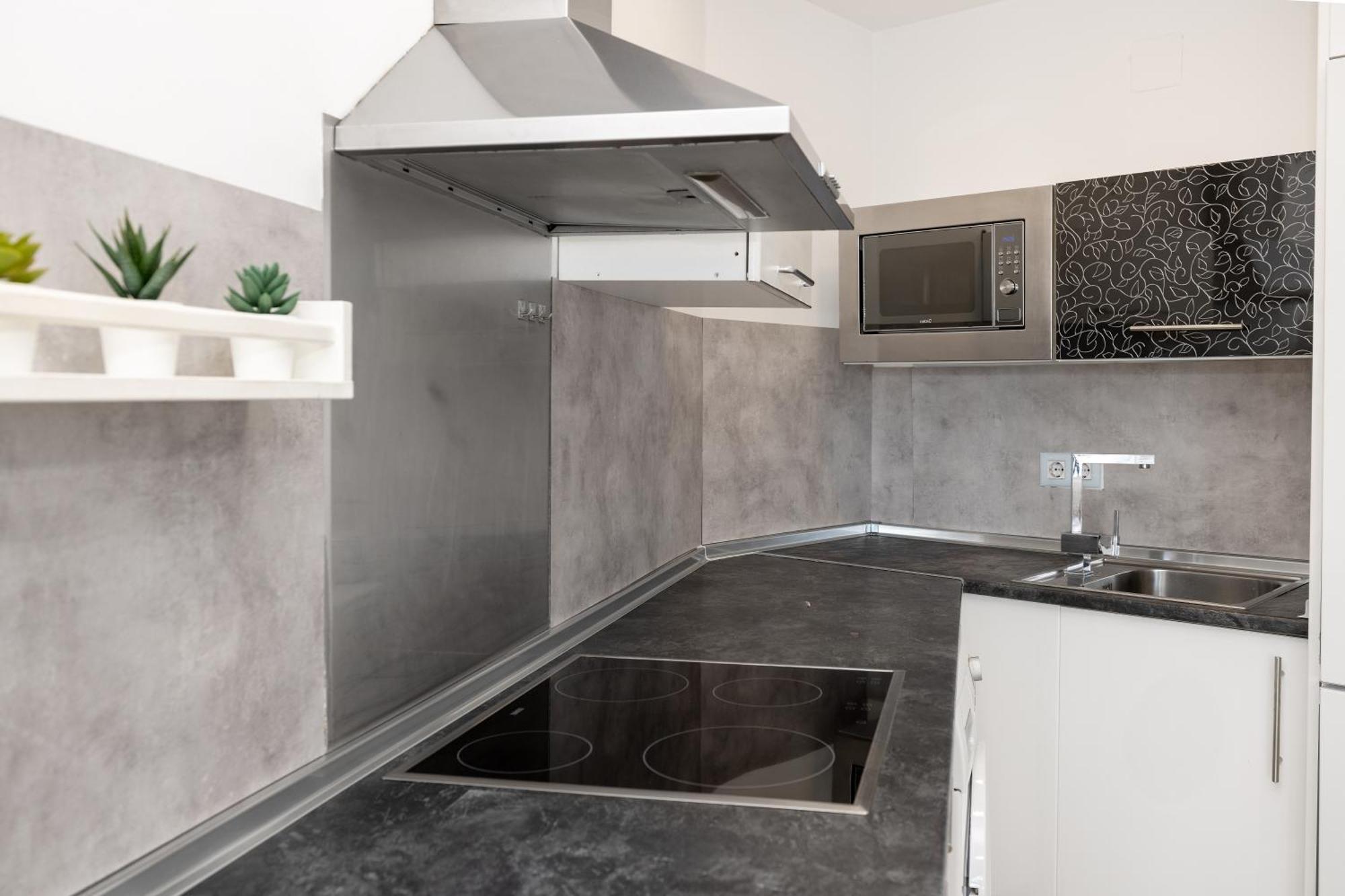 טורמולינוס Sun Apartments מראה חיצוני תמונה