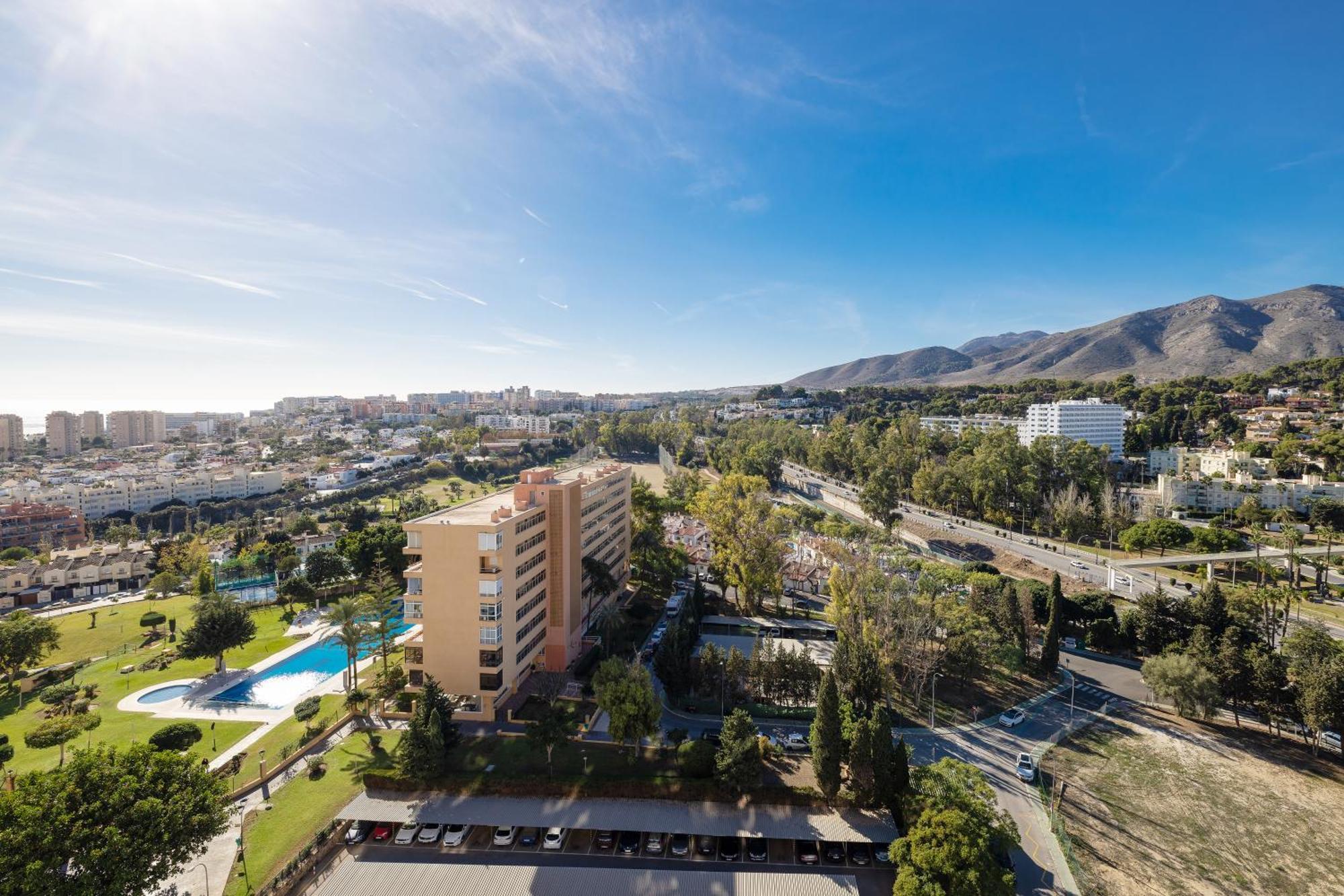 טורמולינוס Sun Apartments מראה חיצוני תמונה