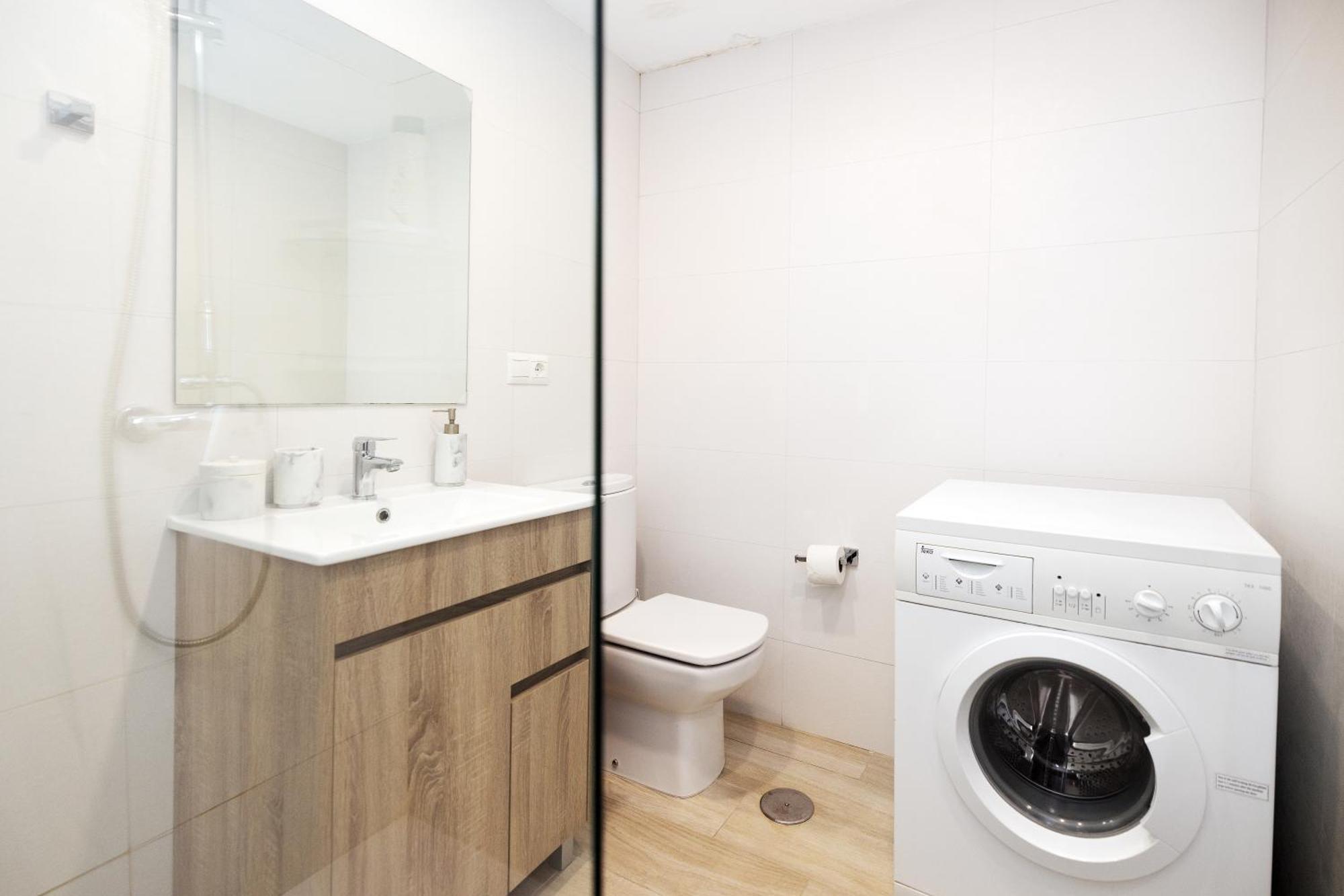 טורמולינוס Sun Apartments מראה חיצוני תמונה