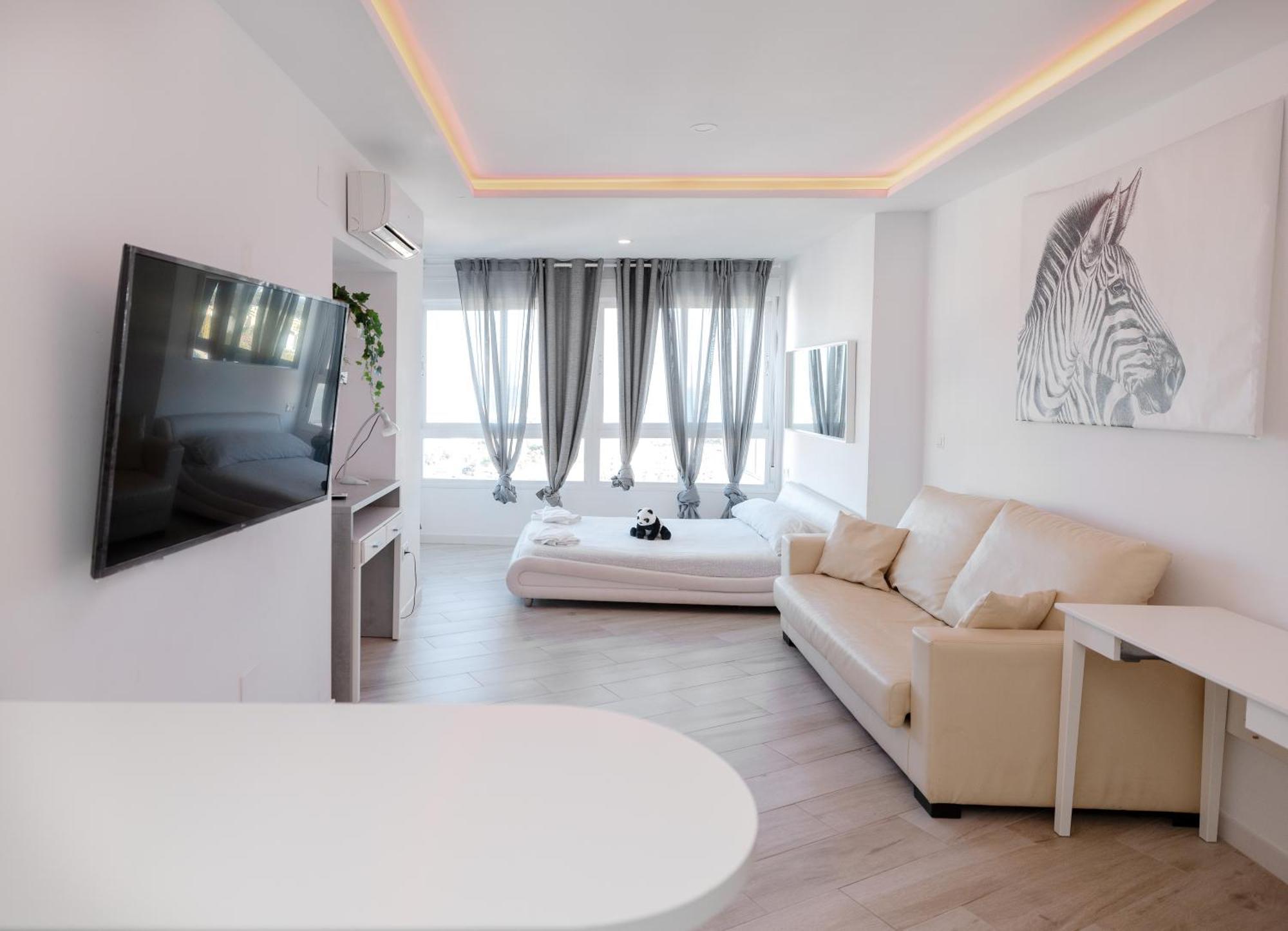 טורמולינוס Sun Apartments מראה חיצוני תמונה
